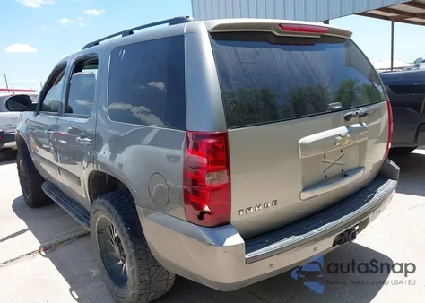 2007 Chevrolet Tahoe Lt z USA, uszkodzony, nr VIN 1GNFC13007J405418